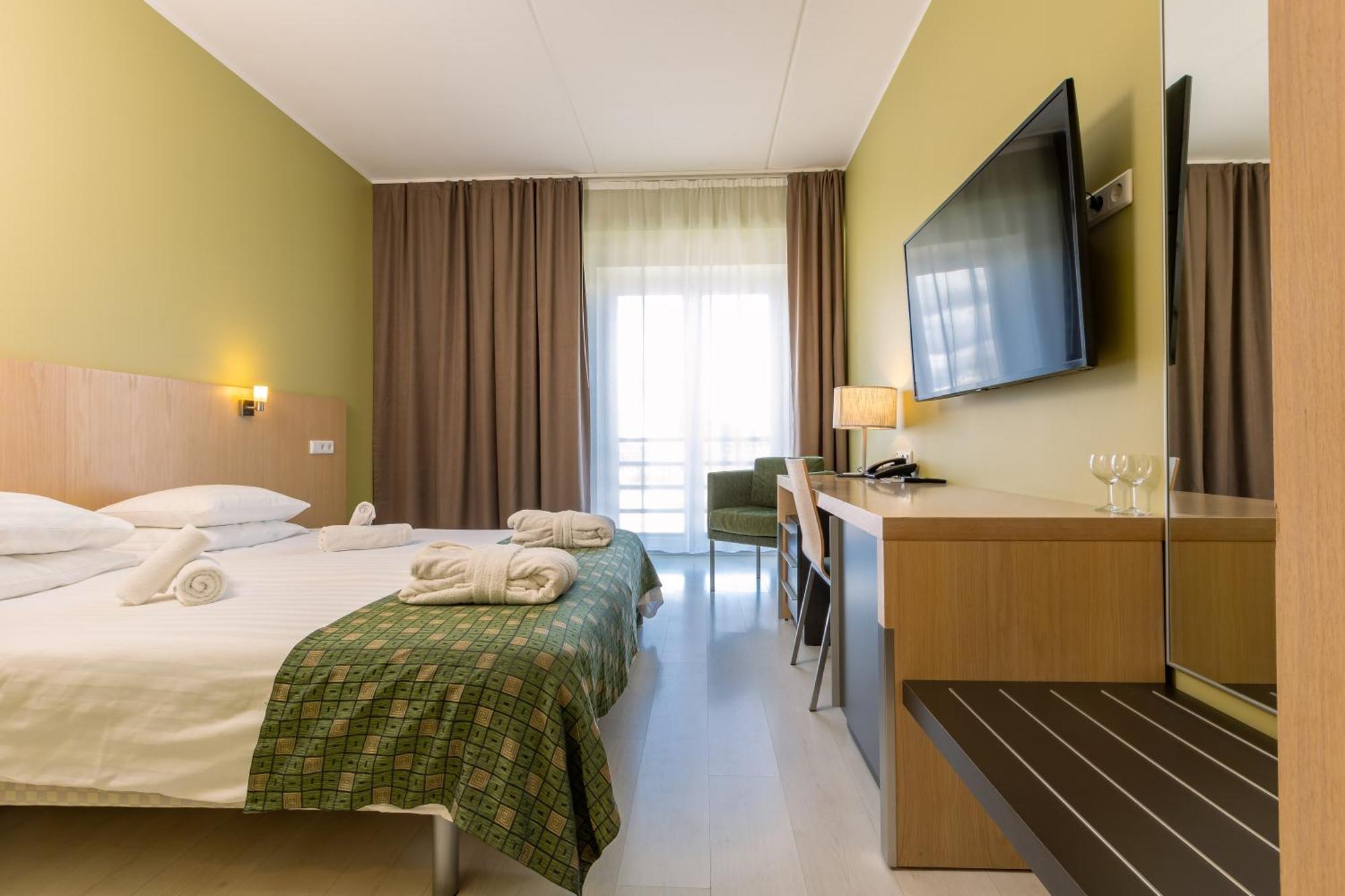 Meri Seaside Hotel & Spa Kuressaare Room photo